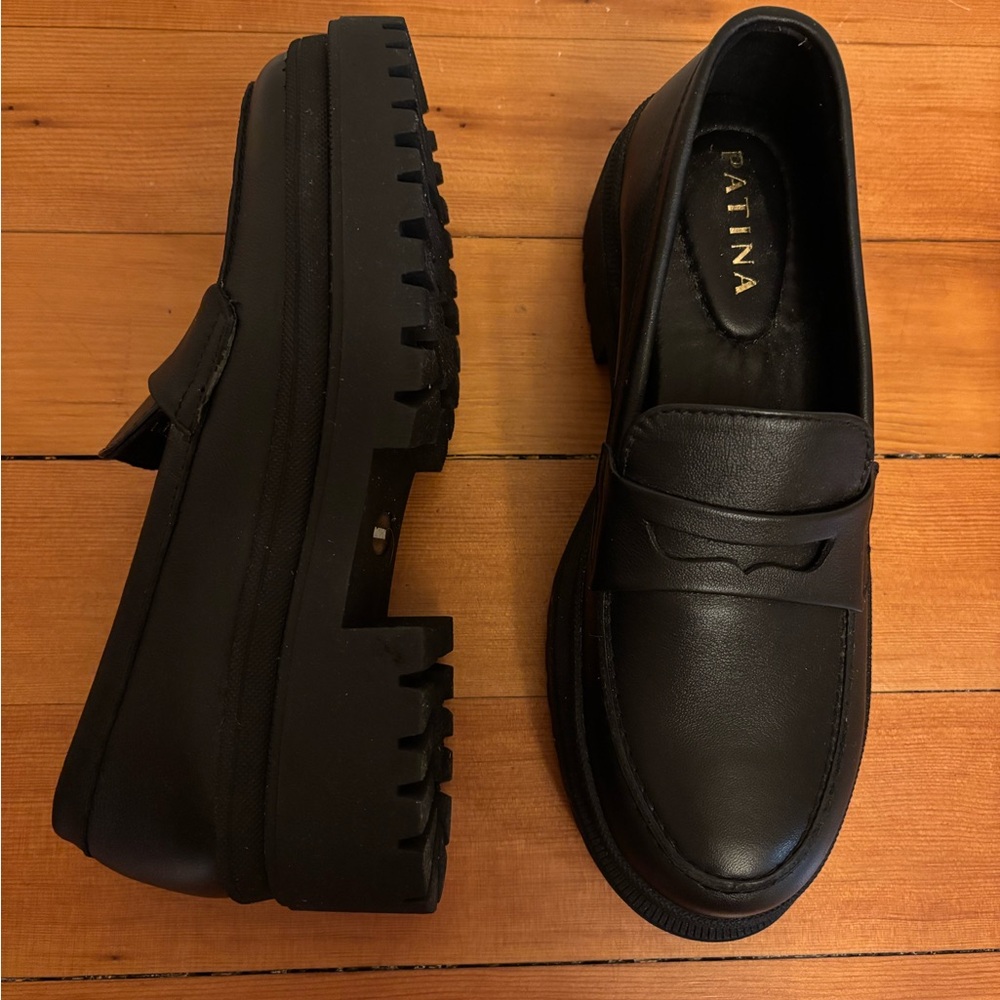 NWOB Patina Portland Leather Goods Loafers